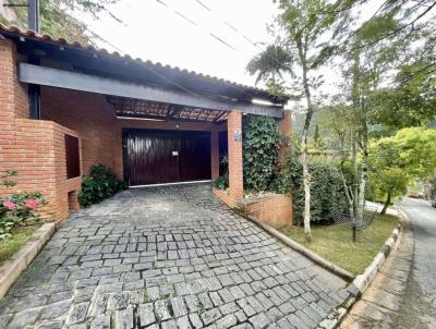 Casa para Venda, em Carapicu�ba, bairro Ch�cara dos Lagos, 3 dormit�rios, 4 banheiros, 3 su�tes, 8 vagas