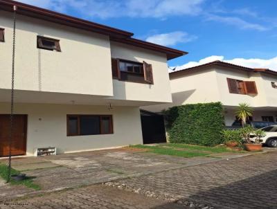 Casa para Venda, em Barueri, bairro Jardim Tupanci, 2 dormit�rios, 3 banheiros, 2 su�tes, 2 vagas